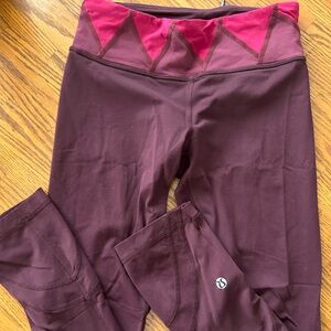 LULULEMON maroon cropped legging size 4